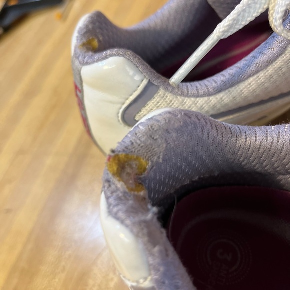 Kuru Carrera Running shoes women’s size 6.5 - Picture 9 of 10